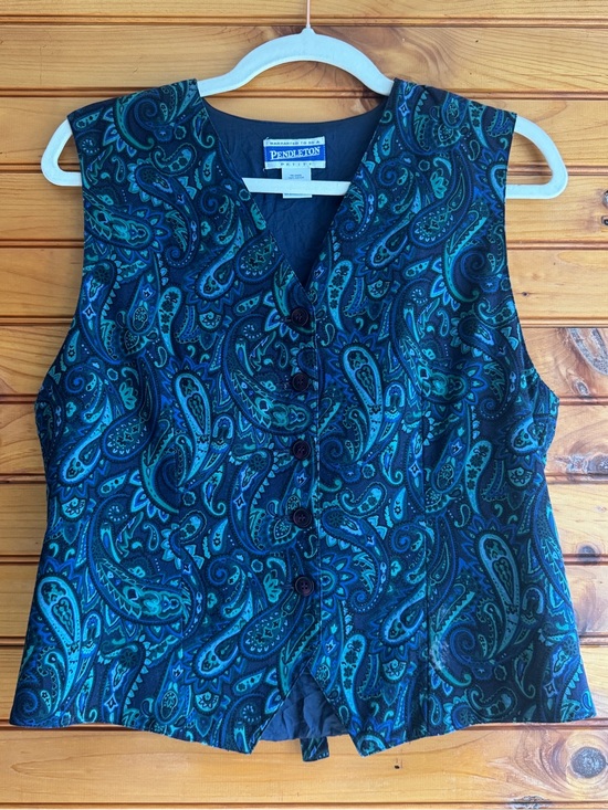 Pendleton Jackets & Blazers - Pendleton 90s Paisley Vest 6P Vintage Fitted Button Front Dark Academia